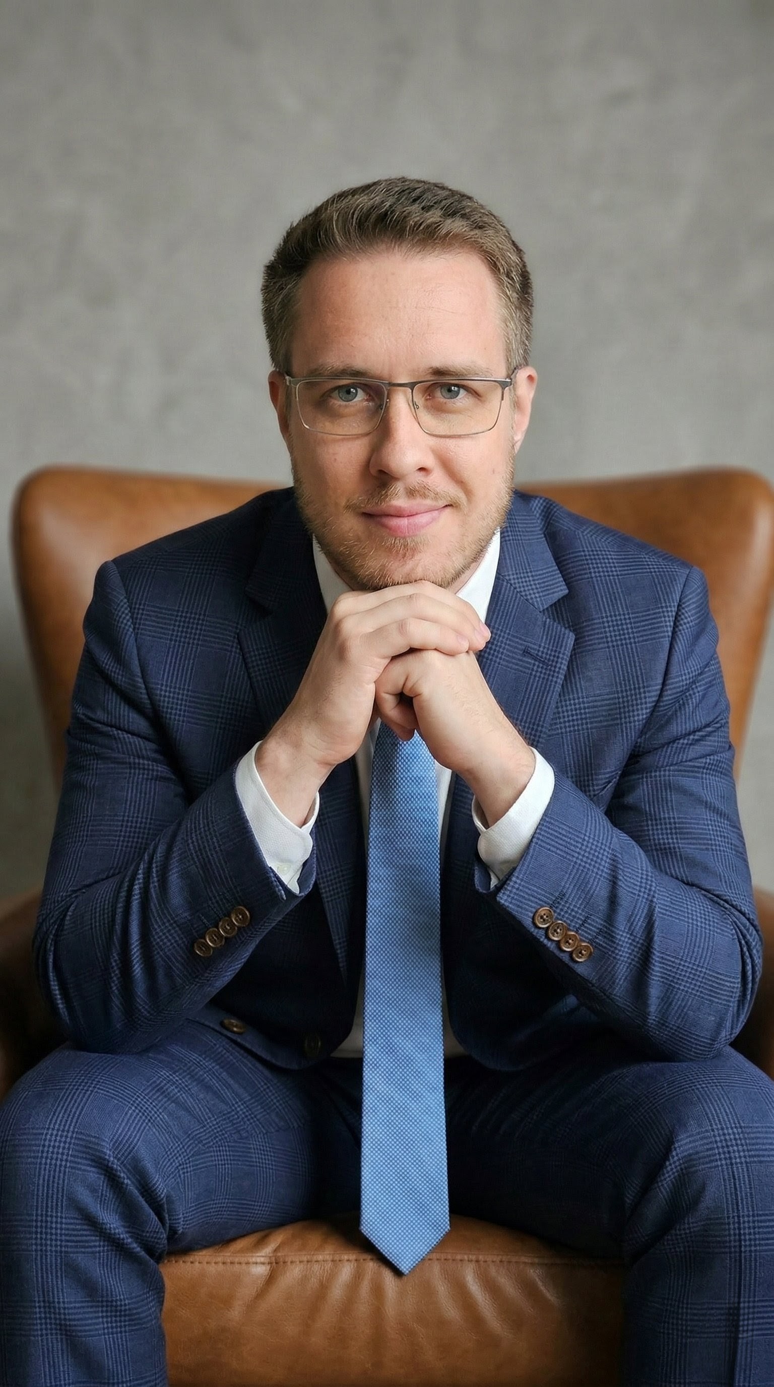 Dr. Juliano Egewarth